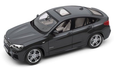 Модель автомобиля BMW X4 (F26), Sophisto Grey, Scale 1:18 80432352461