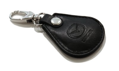 Кожаный брелок для ключей Mazda Leather Keyring, Black 830077551