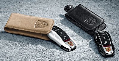 Кожаный чехол для ключа от автомобиля Porsche,  97004400040 Marsala Red (вишнево-красный)