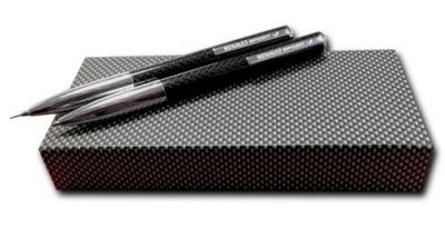 Механический карандаш и ручка в наборе Renault Sport Ballpoint Pen and Pencil Set 7711576426 Механический карандаш и ручка в наборе Renault Sport Ballpoint Pen and Pencil Set 7711576426