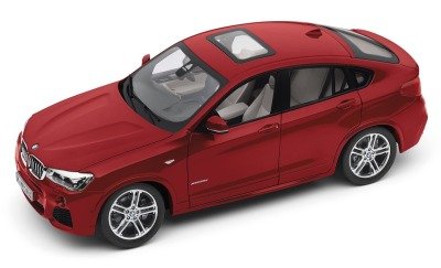 Модель автомобиля BMW X4 (F26), Melbourne Red, Scale 1:18 80432352459