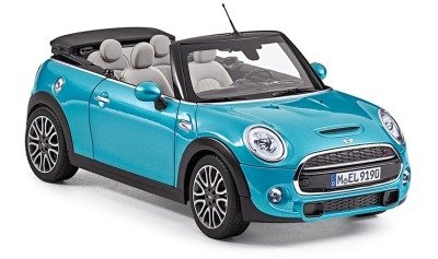 Модель автомобиля Mini Cabrio (F57), Electric Blue, Scale 1:18 80432405584